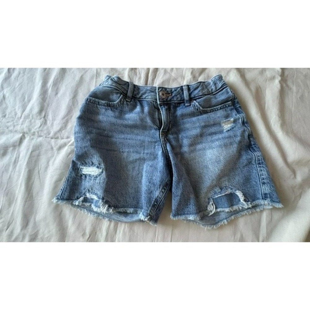Abercrombie Kids Girls Mid Rise Baggy Denim Shorts Size 9/10 Distressed Jeans